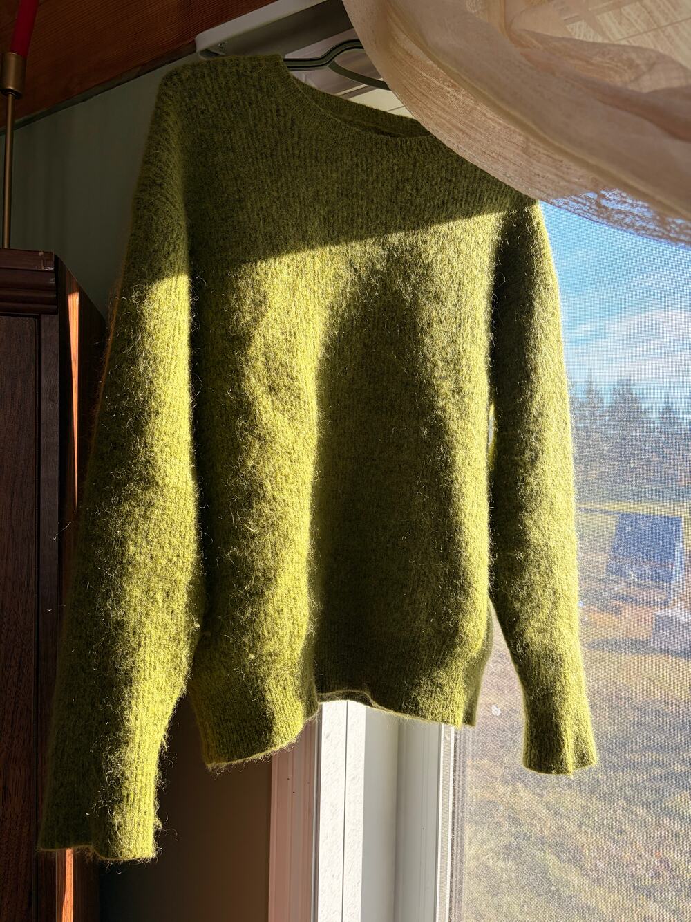 Olive Green Fuzzy Knit Sweater Large Wool Cottagecore Cozy Mossy Fall Pullover
